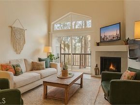 21400 Burbank Boulevard 313, Woodland Hills (los Angeles) CA 91367