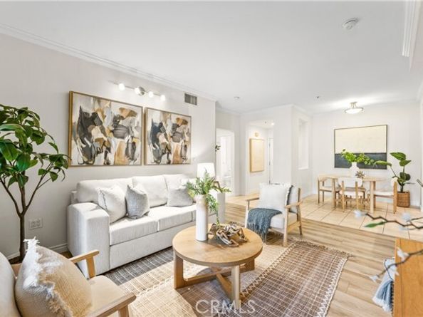 2105 Watermarke, Irvine CA 92612