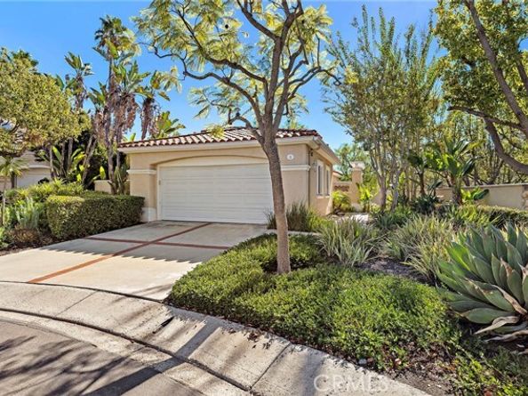 2 Avenida La Promesa, Laguna Hills CA 92679