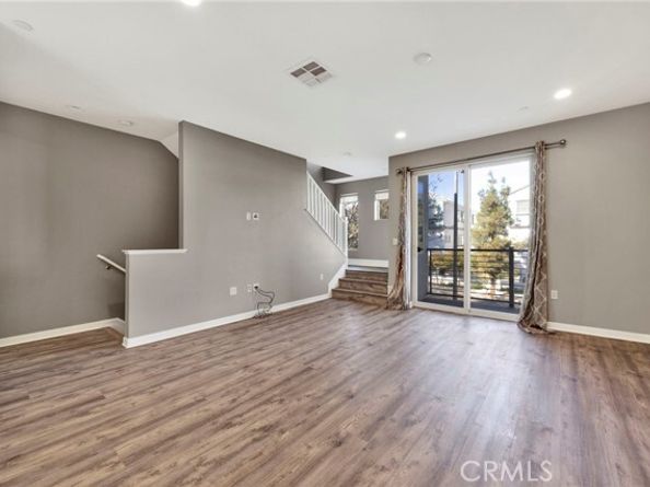 19505 Cardigan Drive, Northridge (los Angeles) CA 91324