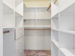 10803 Blix Street 2, Toluca Lake (los Angeles) CA 91602