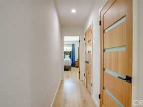 23853 Hatteras Street, Woodland Hills (los Angeles) CA 91367