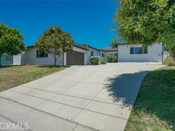 23853 Hatteras Street, Woodland Hills (los Angeles) CA 91367
