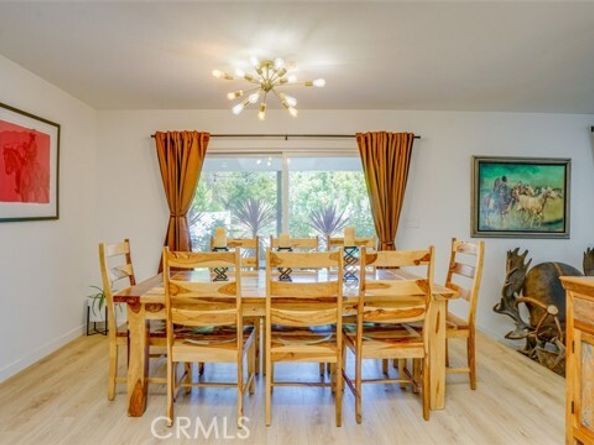 23853 Hatteras Street, Woodland Hills (los Angeles) CA 91367