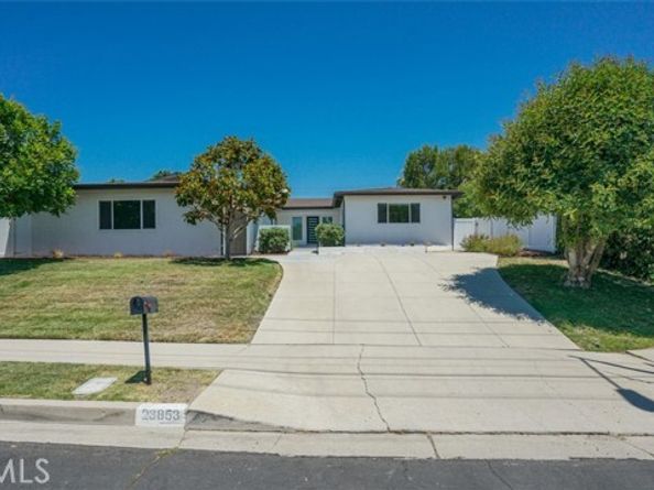 23853 Hatteras Street, Woodland Hills (los Angeles) CA 91367