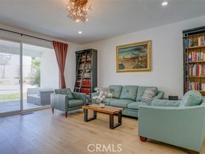 23853 Hatteras Street, Woodland Hills (los Angeles) CA 91367