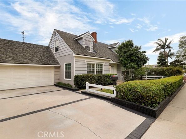16842 Liggett, Los Angeles CA 91343