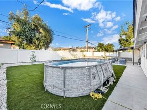 13706 Sproule Avenue, Sylmar (los Angeles) CA 91342