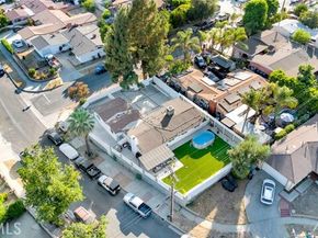 13706 Sproule Avenue, Sylmar (los Angeles) CA 91342