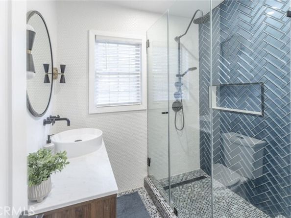 9742 Hillhaven Avenue, Tujunga (los Angeles) CA 91042
