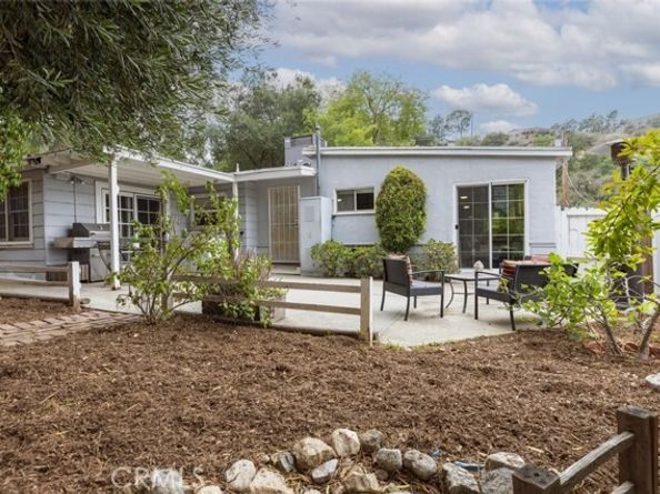 9742 Hillhaven Avenue, Tujunga (los Angeles) CA 91042