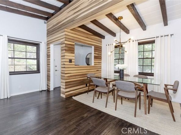 9742 Hillhaven Avenue, Tujunga (los Angeles) CA 91042