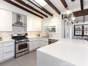 9742 Hillhaven Avenue, Tujunga (los Angeles) CA 91042