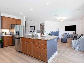 10266 Horsehaven Street, Sun Valley (los Angeles) CA 91352