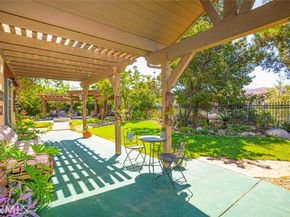 10266 Horsehaven Street, Sun Valley (los Angeles) CA 91352