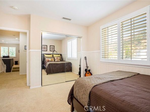 10266 Horsehaven Street, Sun Valley (los Angeles) CA 91352