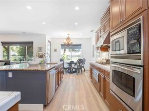 10266 Horsehaven Street, Sun Valley (los Angeles) CA 91352