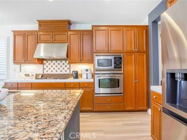 10266 Horsehaven Street, Sun Valley (los Angeles) CA 91352