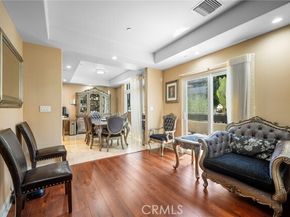 11323 Huston Street 1, North Hollywood (los Angeles) CA 91601