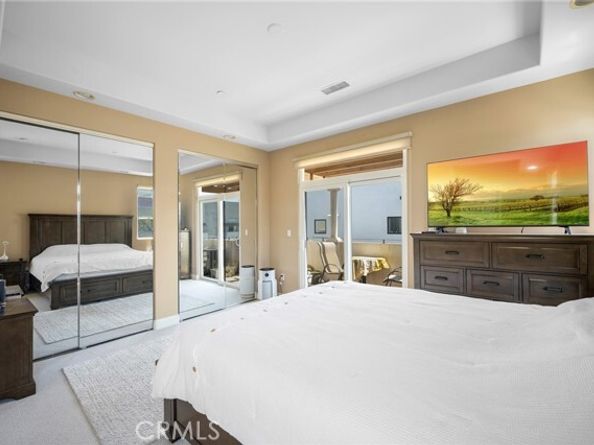 11323 Huston Street 1, North Hollywood (los Angeles) CA 91601