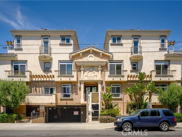 11323 Huston Street 1, North Hollywood (los Angeles) CA 91601