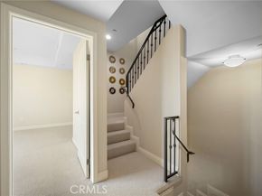 11323 Huston Street 1, North Hollywood (los Angeles) CA 91601