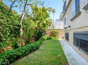 11323 Huston Street 1, North Hollywood (los Angeles) CA 91601