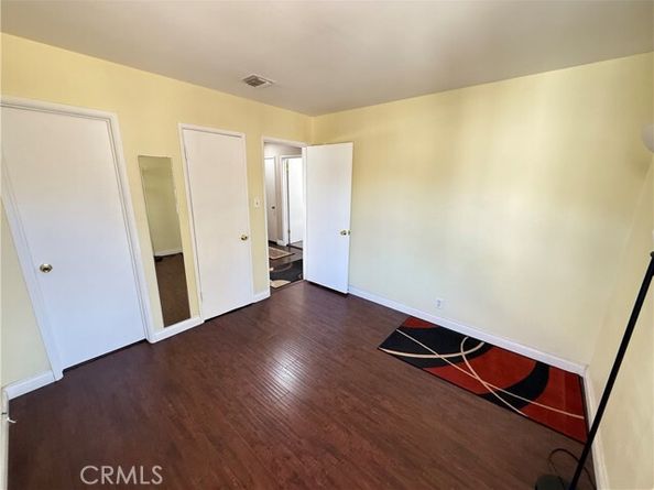 10430 Mcvine Avenue, Sunland (los Angeles) CA 91040