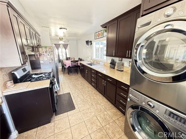 10430 Mcvine Avenue, Sunland (los Angeles) CA 91040