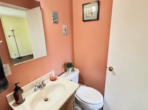 10430 Mcvine Avenue, Sunland (los Angeles) CA 91040