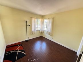 10430 Mcvine Avenue, Sunland (los Angeles) CA 91040