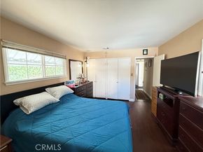 10430 Mcvine Avenue, Sunland (los Angeles) CA 91040