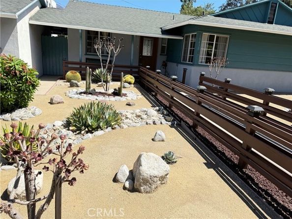10430 Mcvine Avenue, Sunland (los Angeles) CA 91040