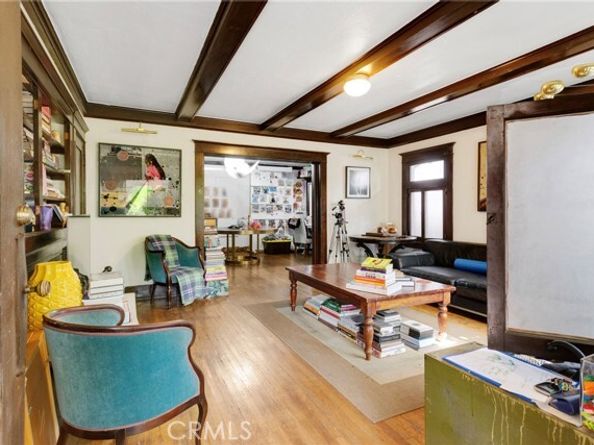 523 N Lake, Los Angeles CA 90026