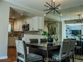 5660 Etiwanda Avenue 1, Tarzana (los Angeles) CA 91356