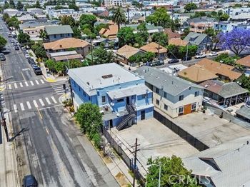 2922 Maple Avenue