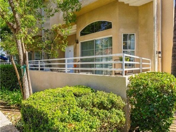 7109 Farralone 117, Canoga Park (los Angeles) CA 91303