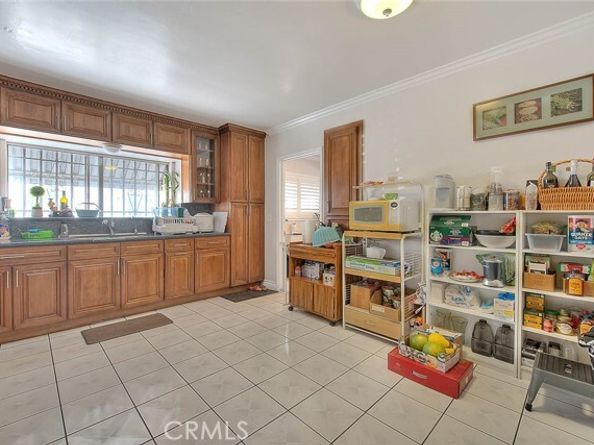 215 W Garcelon Avenue, Monterey Park CA 91754
