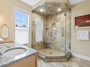 214 Seaside Avenue 2, Stamford CT 06902