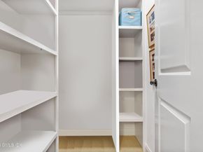 214 Seaside Avenue 2, Stamford CT 06902