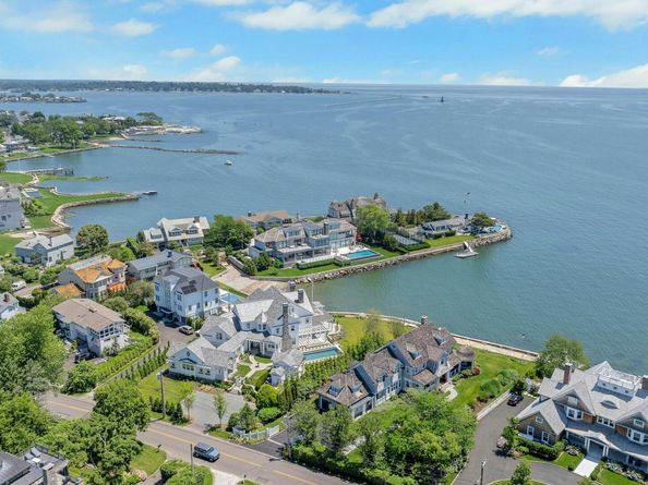 200 Shore Road, Old Greenwich CT 06870