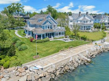 200 Shore Road