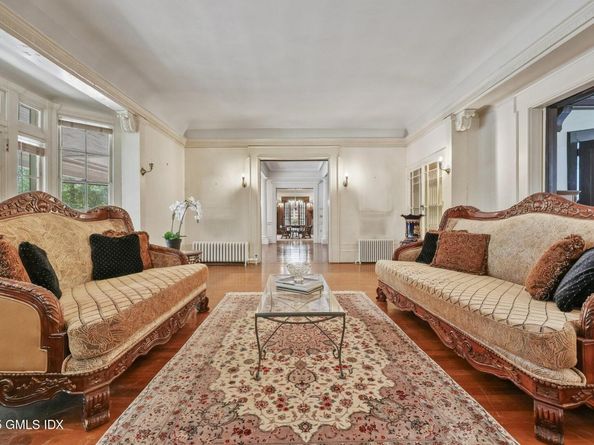 26 Shady Lane, Greenwich CT 06831