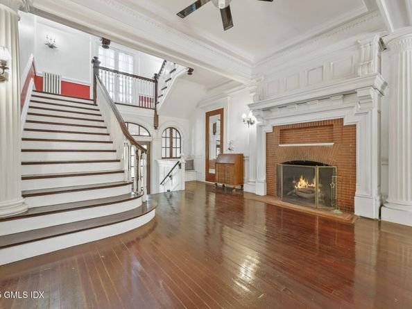 26 Shady Lane, Greenwich CT 06831