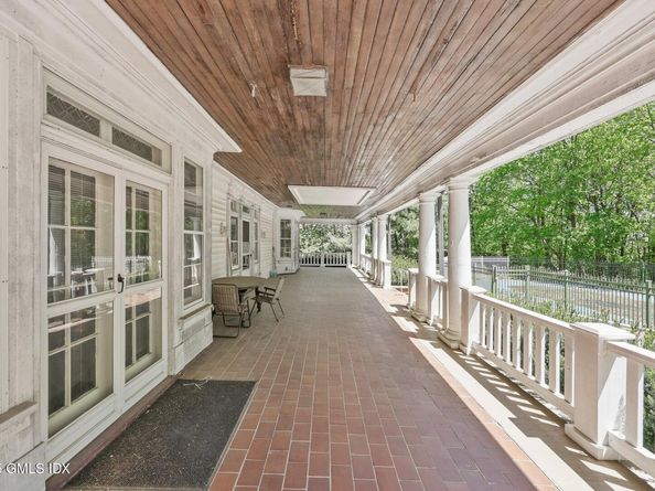 26 Shady Lane, Greenwich CT 06831