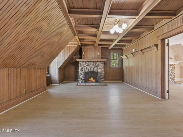 26 Shady Lane, Greenwich CT 06831