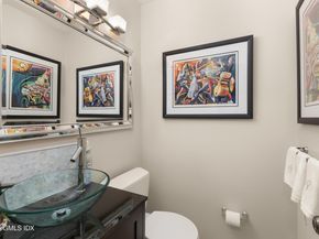 193 Hamilton Avenue 20, Greenwich CT 06830