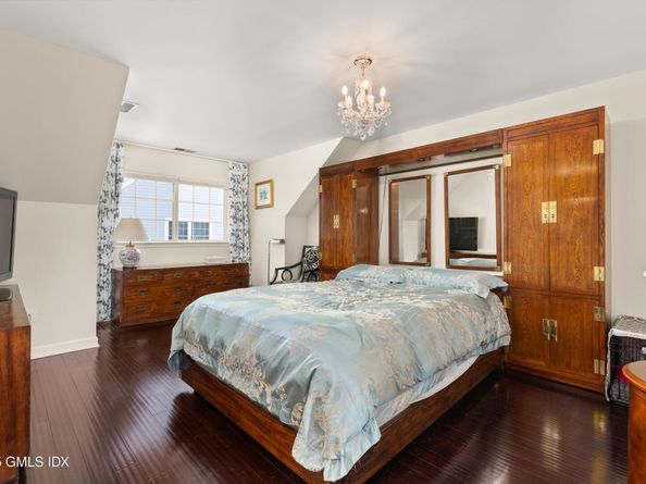 193 Hamilton Avenue 20, Greenwich CT 06830
