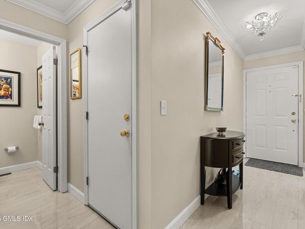 193 Hamilton Avenue 20, Greenwich CT 06830