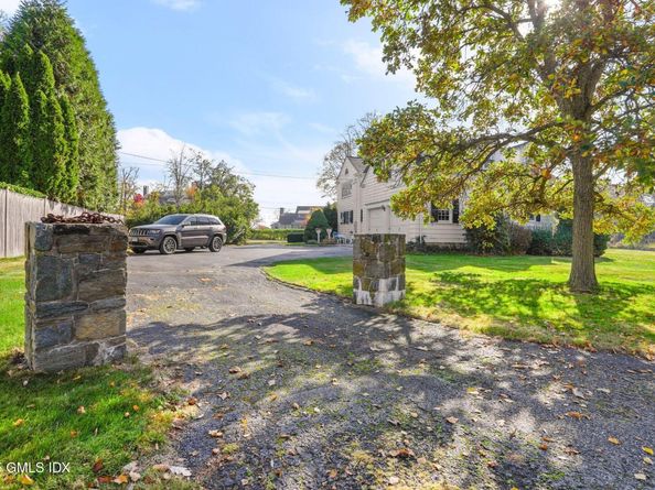 209 Shore Road, Old Greenwich CT 06870